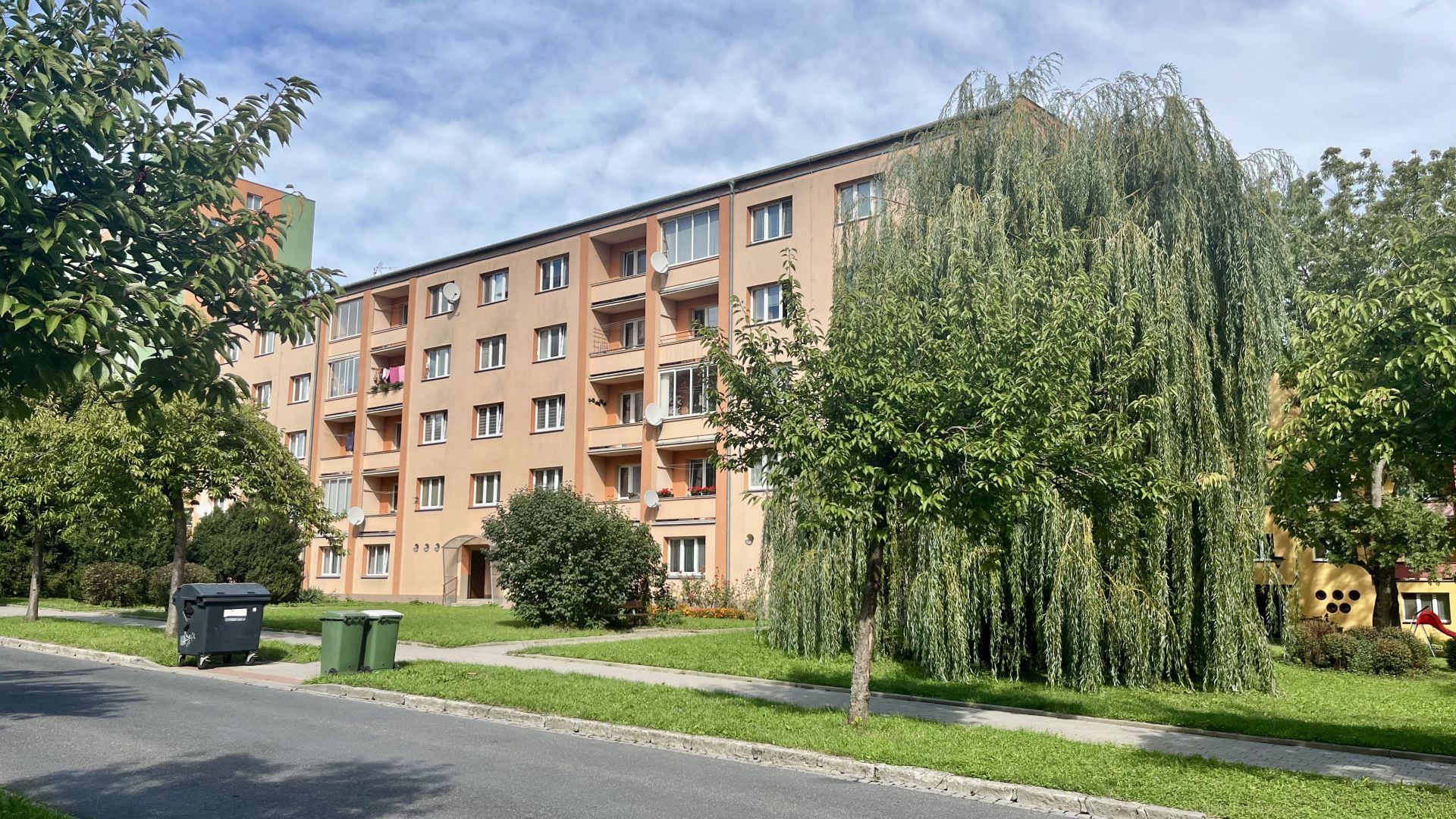 REZERVACE - NA PRODEJ BYT 2+1 PO REKONSTRUKCI, UL. VROBELOVA, KROMĚŘÍŽ